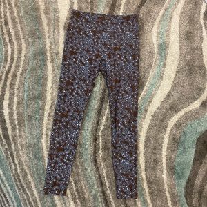 Super cute leggings!